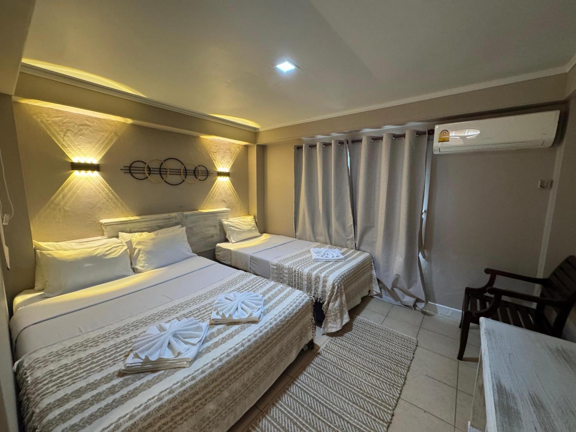 The Taksim Patong Beach Hotel 외부 사진