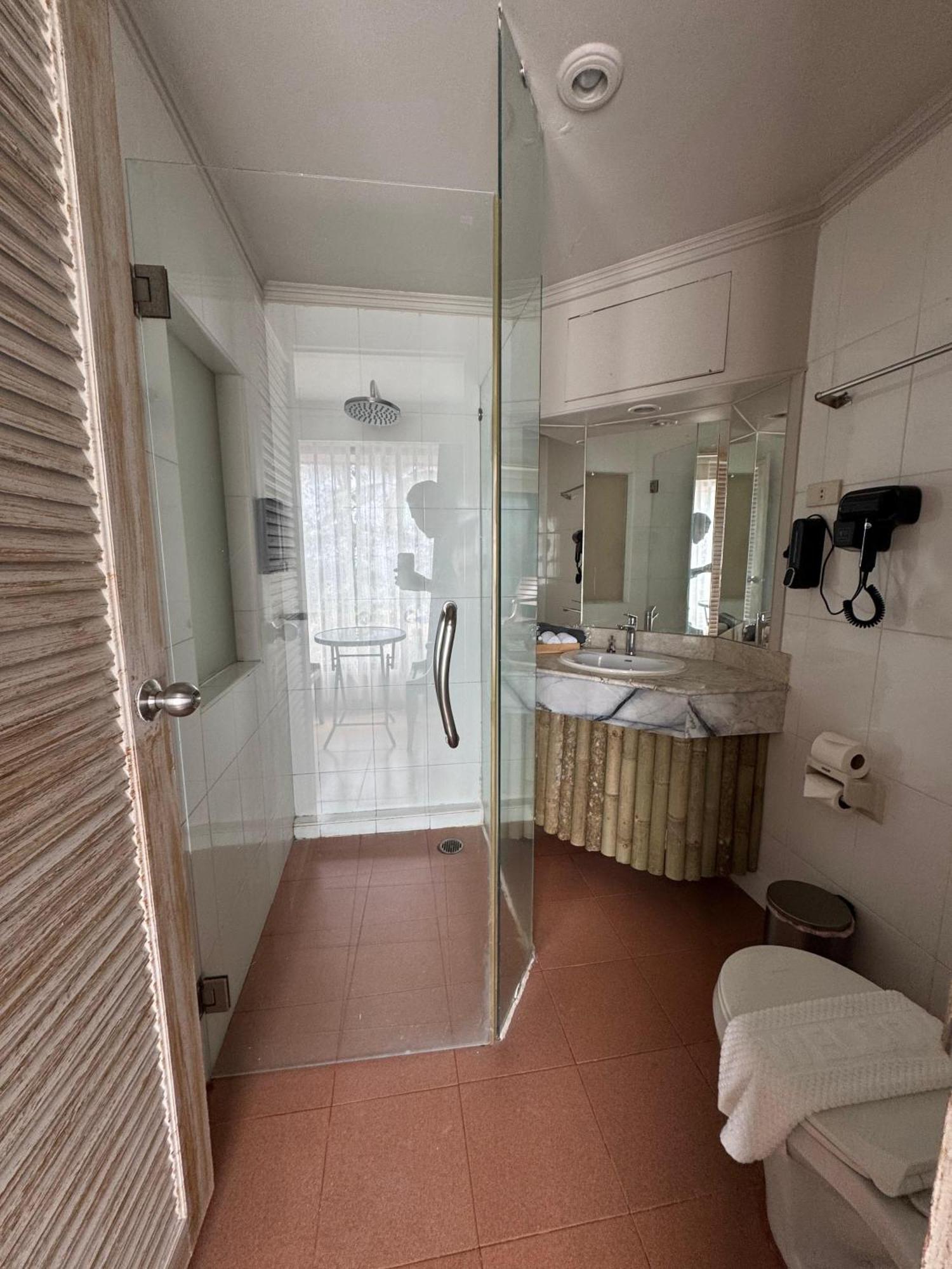 The Taksim Patong Beach Hotel 외부 사진